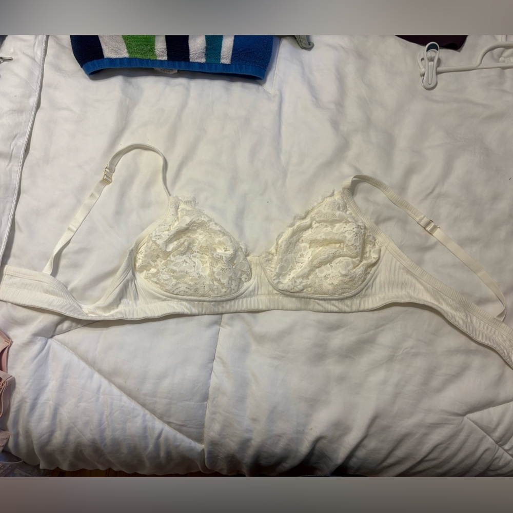 Aerie Cream Lace Bralette